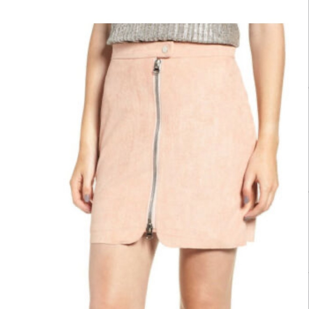 Mini skirt, zipper front cream color, bishop, & young size large